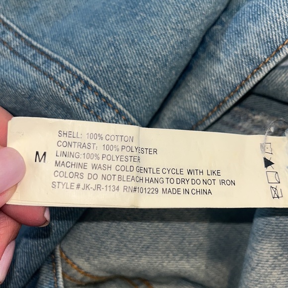 Jean jacket with fleece arms and hoodie - Picture 5 of 5